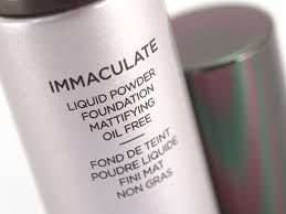 Immaculate Liquid Powder Foundation