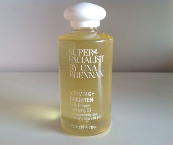 Superfacialist VITAMIN C+ BRIGHTEN Skin Renew Cleansing Oil