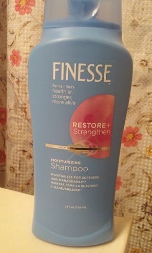 Restore + Strengthen Moisturizing Shampoo