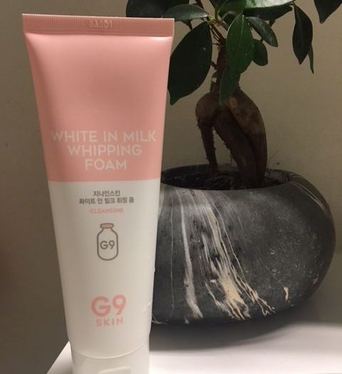 G9 SKIN – White in Milk Whipping Foam