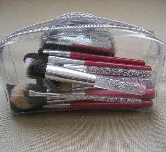 Make It Perfect Brush Kit (Glitter & Ice 2011)