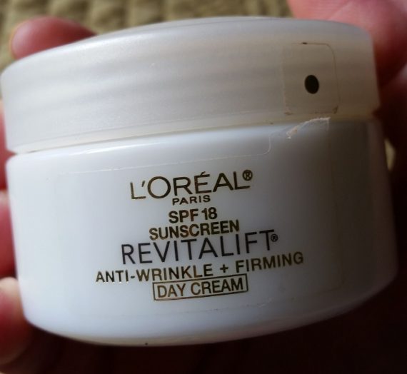 REVITALIFT Anti-Wrinkle + Firming Face & Neck Cream