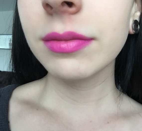 Ultra Color lipstick – Fearless Fuschia