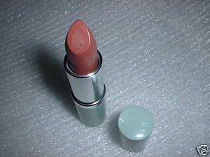 Different Lipstick – Sweet Honey