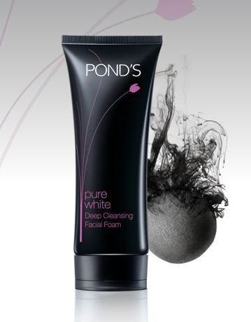 Ponds Pure White Deep Cleansing Facial Foam with Activated Carbon