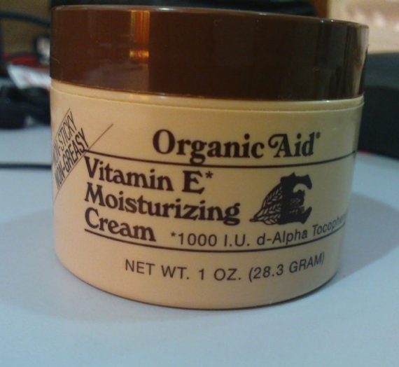 Organic Aid Vitamin E Moisturizing Cream