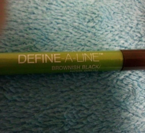 Define-A-Line Eyeliner – Brownish Black