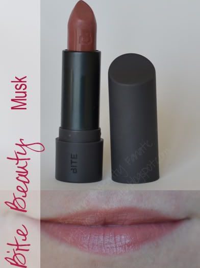 Luminous Creme Lipstick – Musk