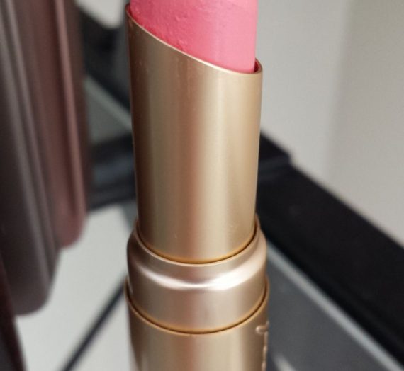 La Creme Lipstick – Marshmallow Bunny