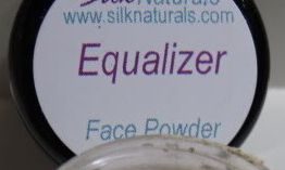 Equalizer – Green Tinted Face Powder