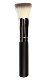 Brushes-C108 Flat Bronzer