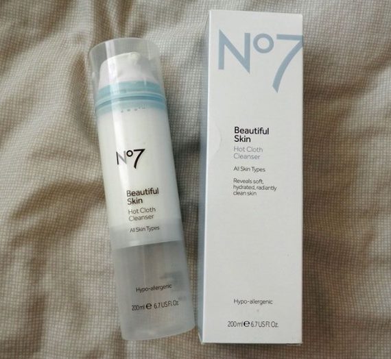 No 7 Radiance Boosting Hot Cloth Cleanser
