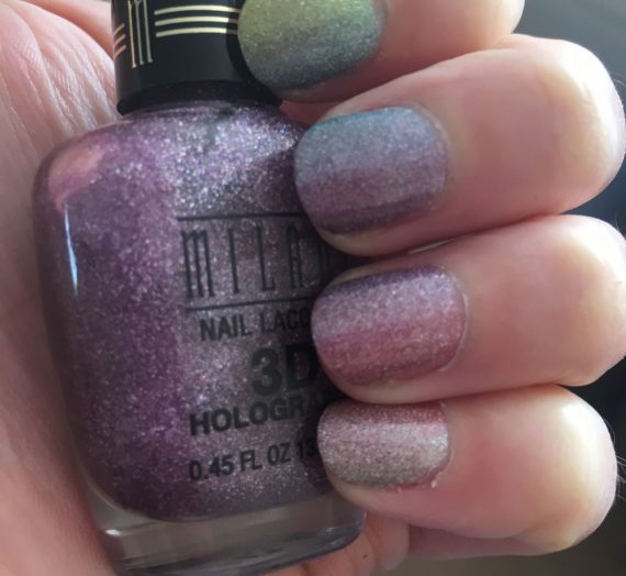 3D Holographic Nail Lacquer