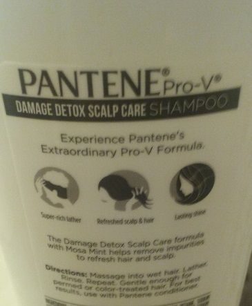 Damage Detox Daily Revitalizing Shampoo
