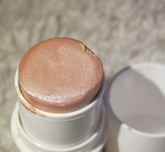 Natural Collection Highlighter in Rose Glow