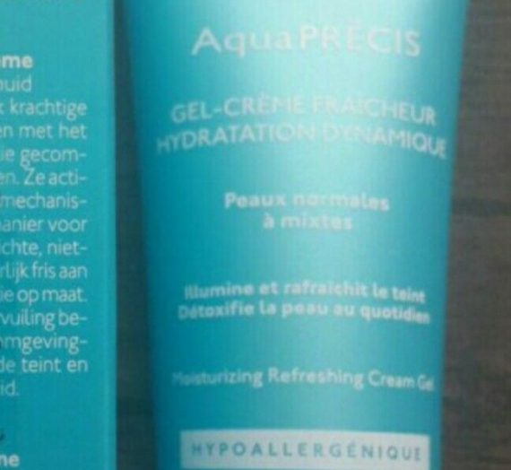 AquaPRÉCIS moisturizing refreshing cream gel