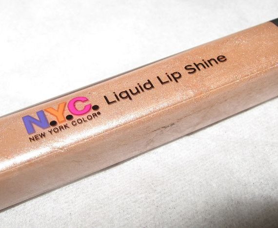 Liquid Lip Shine- 552B Cappuccino